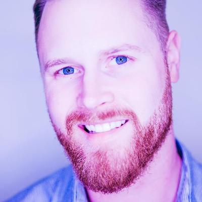 Profile Picture of Joel Edwards (@TheElChicken) on Twitter