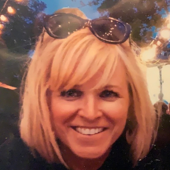 Profile Picture of Patti Forte (@patti_forte) on Poshmark