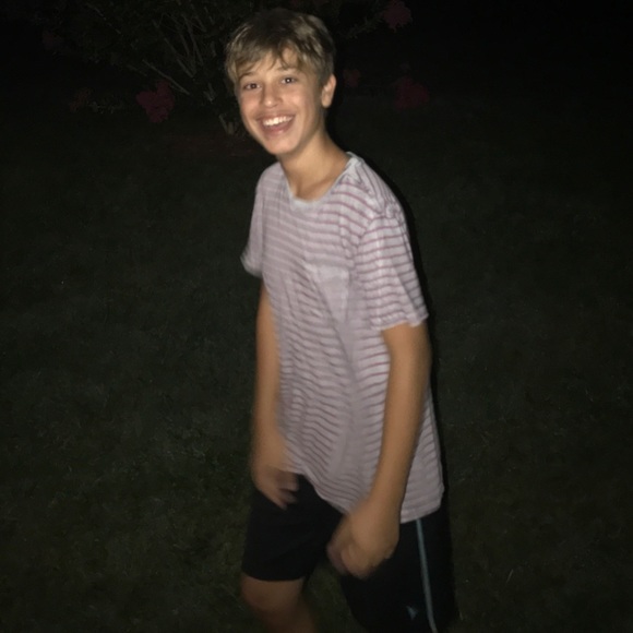 Profile Picture of Justin Gallihugh (@fwjustinx) on Poshmark