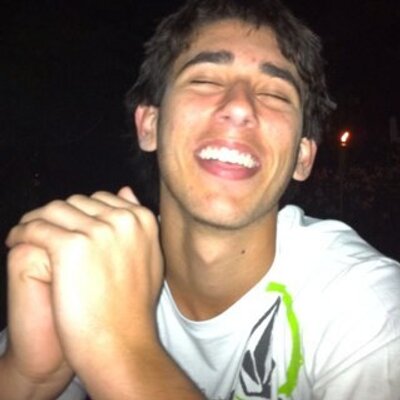 Profile Picture of Nick Eber (@nickeberr) on Twitter