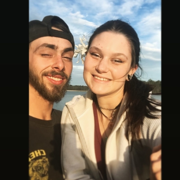 Paul Vermillion - Poshmark Profile Picture of Paul Vermillion (@paulydoe) on Poshmark