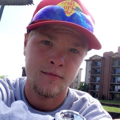 Profile Picture of Casey Scott Evett (@EvettCasey) on Twitter