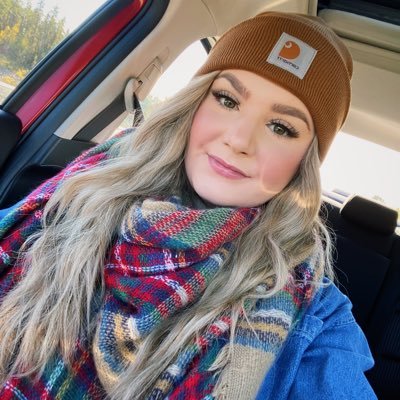 Profile Picture of Nay (@Renee_Arsenault) on Twitter
