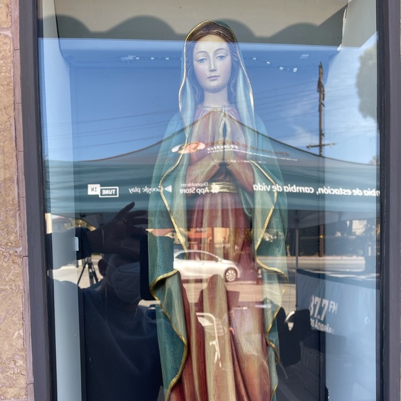 Profile Picture of John Alvarez (@jhnalvarez09) on Poshmark