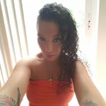 Profile Picture of Dani Noel (@hazeleyesandthighs) on Instagram