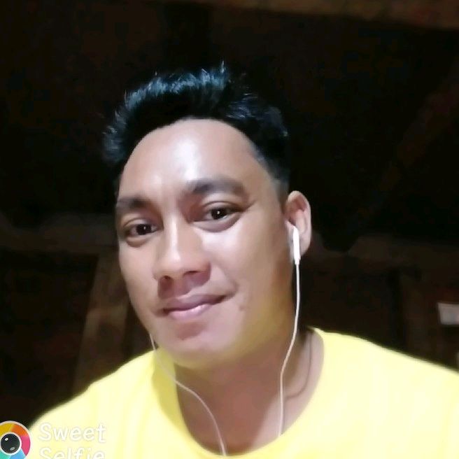 Profile Picture of RODERICK (@roderickmiral465) on Tiktok