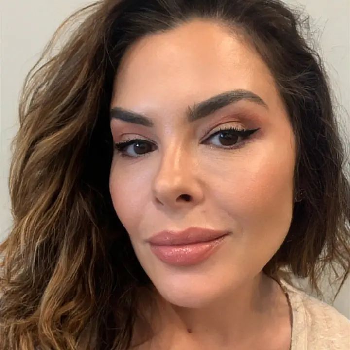 Profile Picture of Lisa.Buck (@lorifyhszkw) on Tiktok