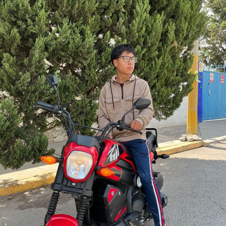 Profile Picture of Allende CE (@allende.ce) on Tiktok