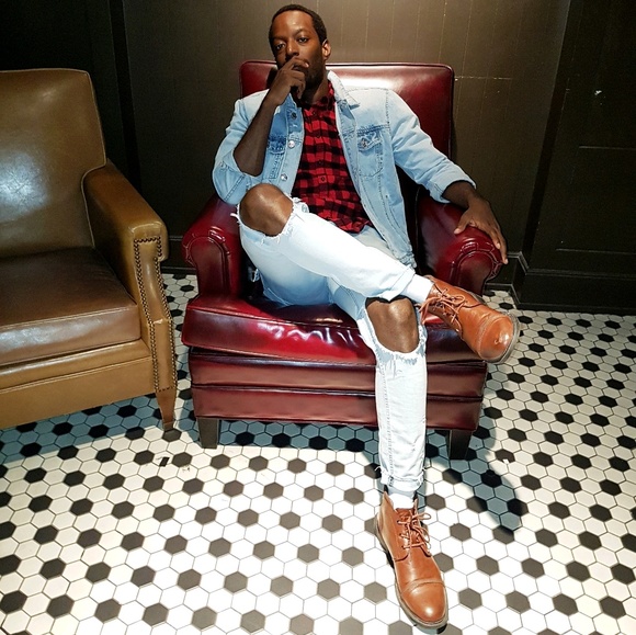 Profile Picture of Deneko Brown (@denekobrown) on Poshmark