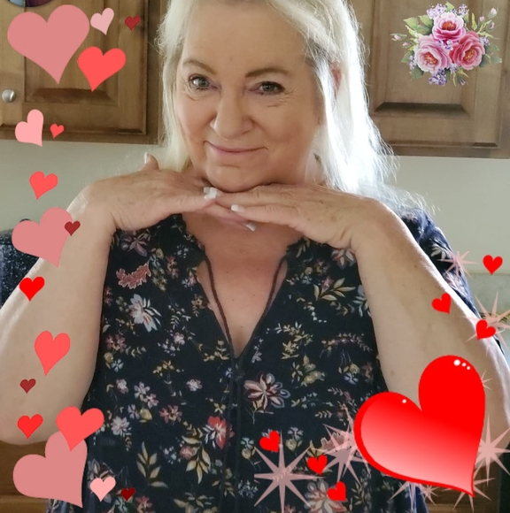 Profile Picture of Christy Forkenbrock (@brumbie66) on Poshmark