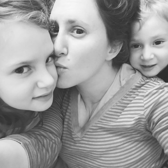 Profile Picture of Carrie Spritzer (@carriespritzer) on Poshmark