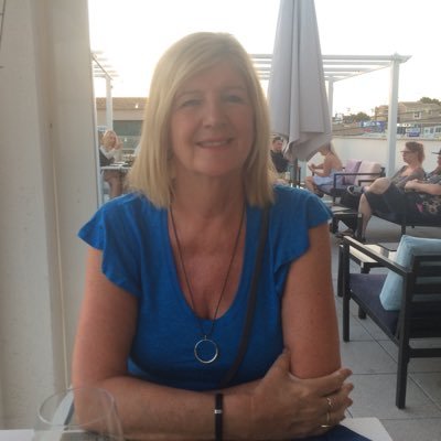Profile Picture of Suzanne Sharp (@plaistowu) on Twitter