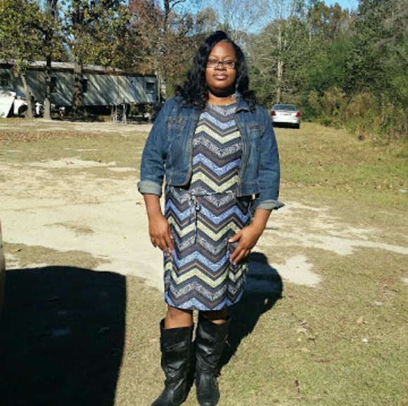 Profile Picture of Bonnie Lenoir (@mzlenoir) on Poshmark