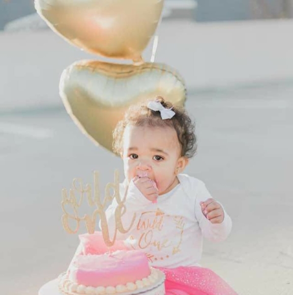 Emily Gurtner - Poshmark Profile Picture of Emily Gurtner (@egurtner) on Poshmark