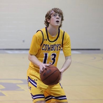 Profile Picture of Layton Sharp (@Layton_sharp_32) on Twitter