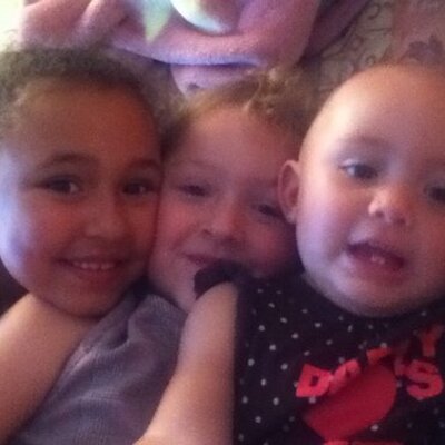 Profile Picture of April Arsenault (@arsenault_april) on Twitter