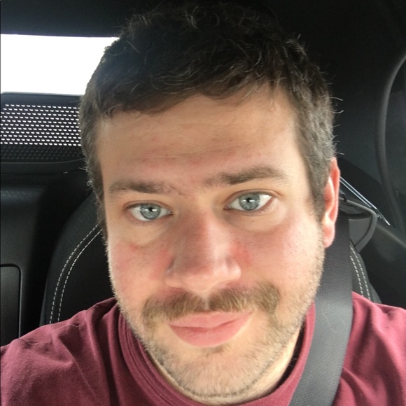 Profile Picture of Kyle Carnright (@thegamer424) on Poshmark
