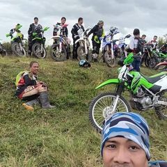 Profile Picture of Mark Española (@mark.espaola1) on Tiktok