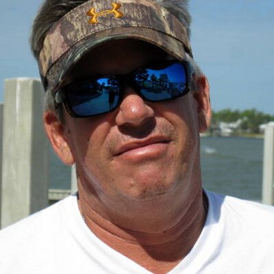 Profile Picture of Dave Kellenberger (@2dollarkarma) on Twitter