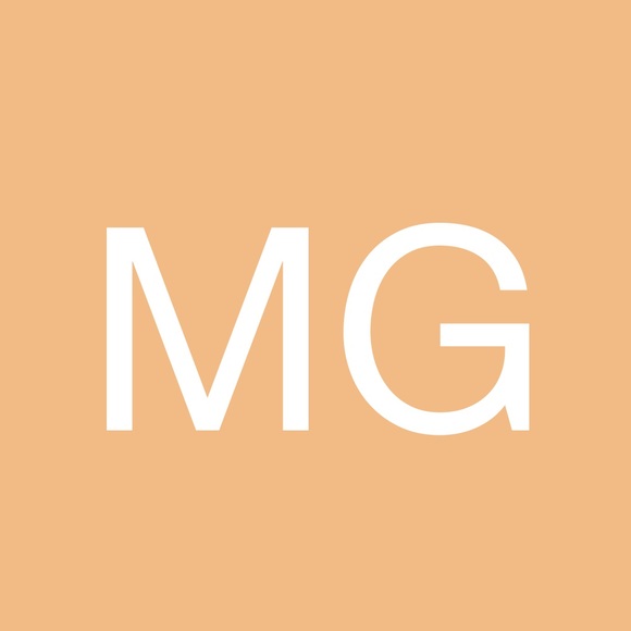 Profile Picture of Megan Gauldin (@megankristineg) on Poshmark