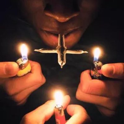 Profile Picture of $$Bill (@BillTheWeedMan) on Twitter