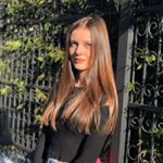 Profile Picture of 𝓐𝓵𝓮𝔁𝓪𝓷𝓭𝓻𝓪 𝓣𝓾𝓭𝓸𝓻𝓪𝓬𝓱𝓮 (@alexandra_tudorache_) on Instagram