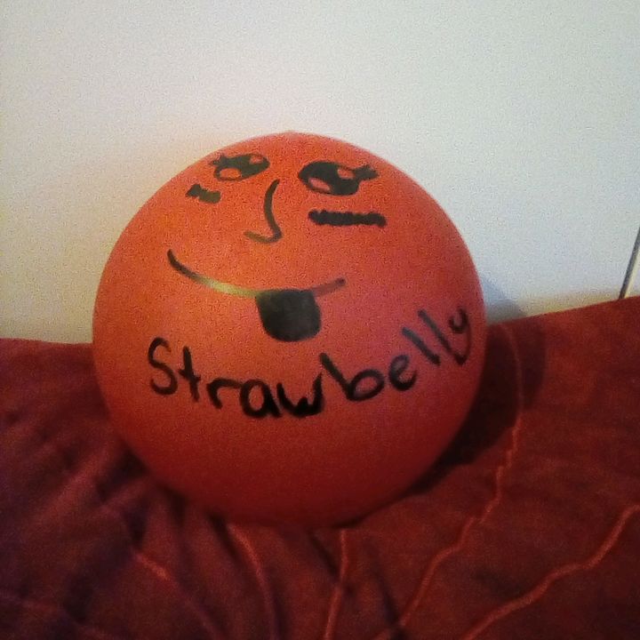 Profile Picture of stawbelly (@andrewlowden) on Tiktok