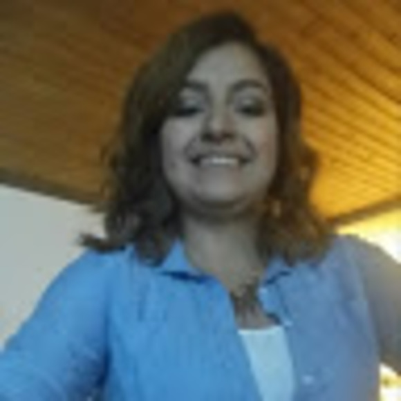 Cinthia Haros - Poshmark Profile Picture of Cinthia Haros (@cinthialortiz) on Poshmark