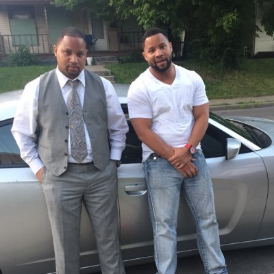 Profile Picture of Devon Chapman (@twintrades) on Twitter