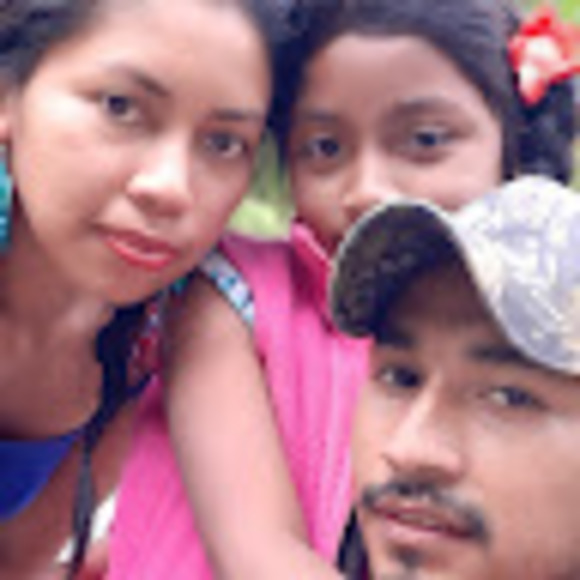 Profile Picture of Adrian Pasuy (@pasuycadriane) on Poshmark