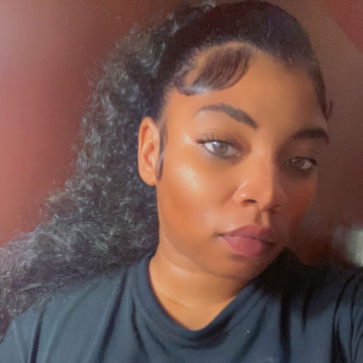 Profile Picture of 🦋Alecia witthaKeys 🦋 (@alecia.gibbs) on Tiktok