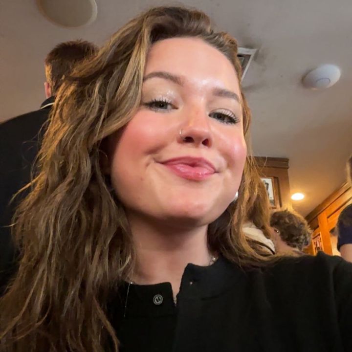 Erin - Tiktok Profile Picture of Erin (@erinrenneker) on Tiktok