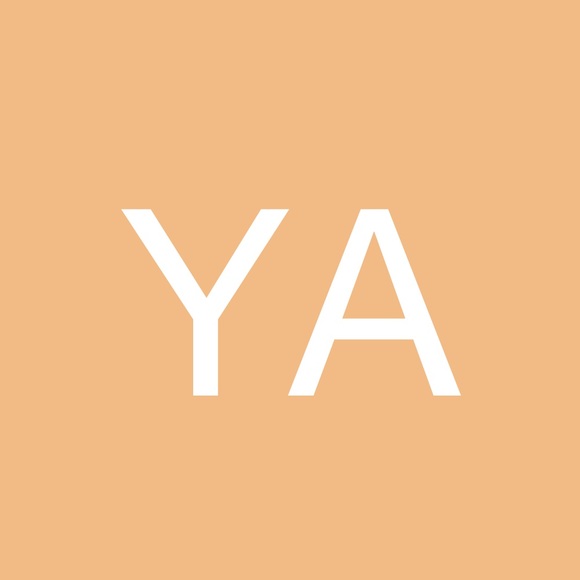 Profile Picture of Yolanda Asschert (@yoyosullivan) on Poshmark