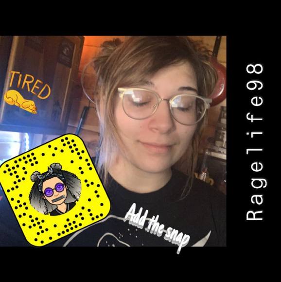 Profile Picture of Autumn Lancaster (@autumnlancaster) on Poshmark