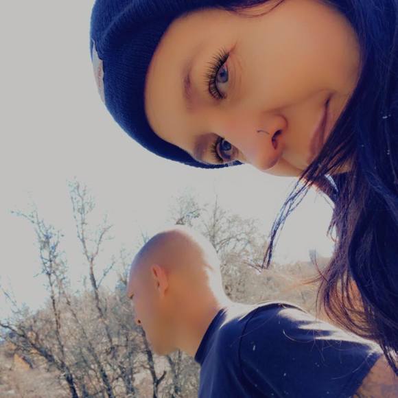 Andrea Gaffer - Poshmark Profile Picture of Andrea Gaffer (@fordprincess76) on Poshmark