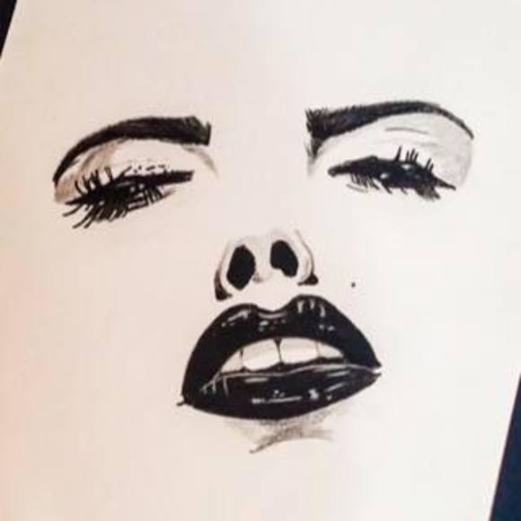 Profile Picture of Antonio Mouzone (@antonio4137) on Poshmark