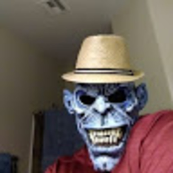 Profile Picture of Jared Darby (@jared_darby) on Poshmark