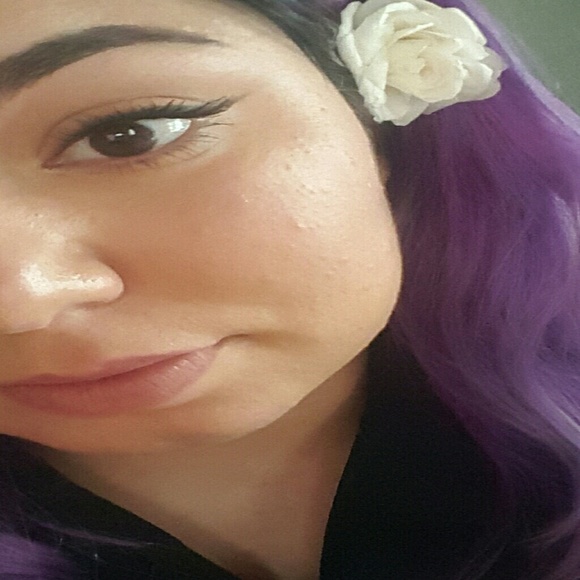 Profile Picture of Adriana Torres (@anni57) on Poshmark