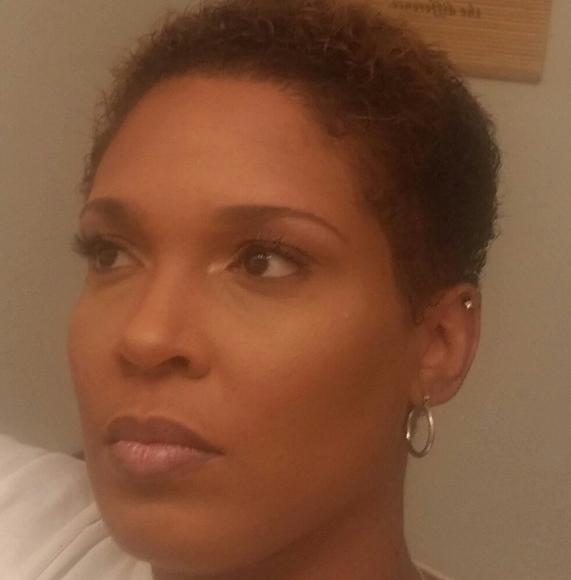 Profile Picture of Lashanda Bass-nelson (@lashandabn) on Poshmark