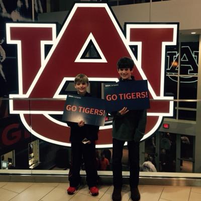 Profile Picture of Chad Rhodes (@shug9899) on Twitter