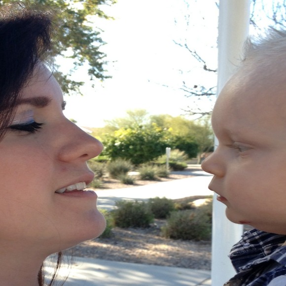 Profile Picture of Cassie Romney (@love3315) on Poshmark