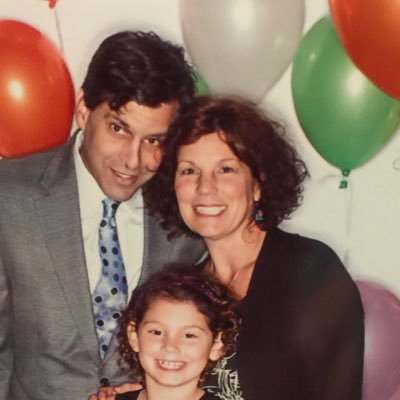 Profile Picture of Lisa Glikbarg (@GlikbargLisa) on Twitter