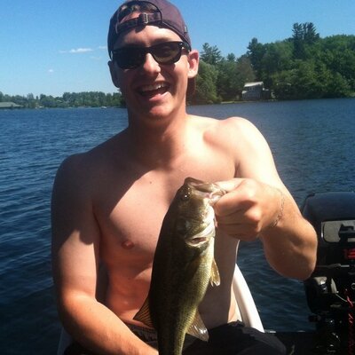 Profile Picture of Hal Landers (@landolivin) on Twitter