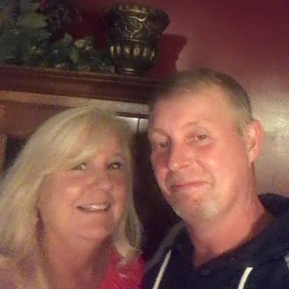 Lisa Petersen - Poshmark Profile Picture of Lisa Petersen (@lisampetersen) on Poshmark