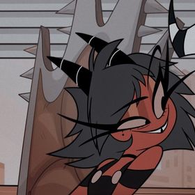 Profile Picture of Rowan Hayes (@underwaterbandaid) on Pinterest