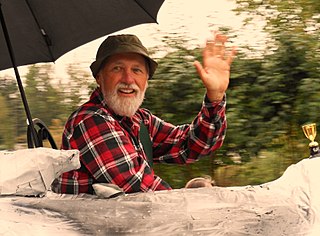 Profile Picture of Steve Smith (comedian)on Wikipedia