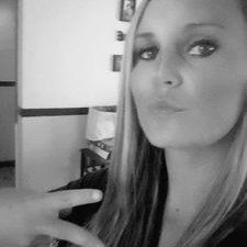 Profile Picture of Kim (Foster) Harrell (@KimSurf87) on Twitter