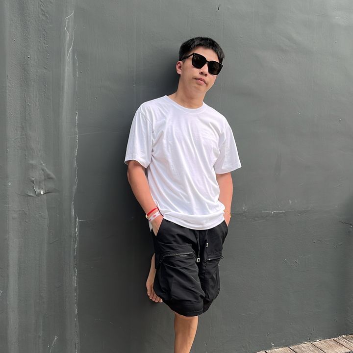 Profile Picture of james (@jamestwokids) on Tiktok