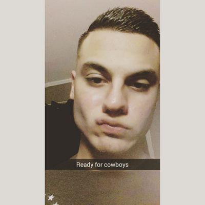 Profile Picture of Joshua Casillas (@jchristian46) on Twitter