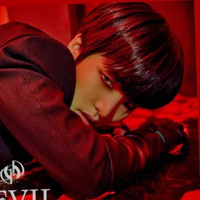 Profile Picture of Dani  🌙 Is Waiting For Black Mirror Is Ia (@keonheekeonhee) on Twitter